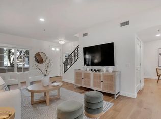 851 N San Vicente Blvd APT 128, West Hollywood, CA 90069