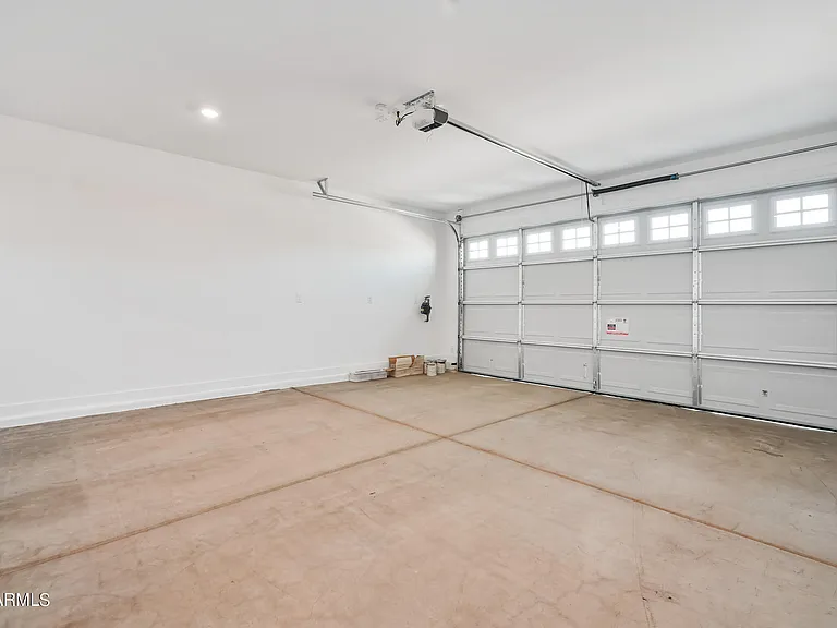 12617 W Kaler Dr — Photo 21