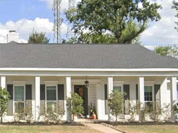9926 Emnora Ln, Houston, TX 77080