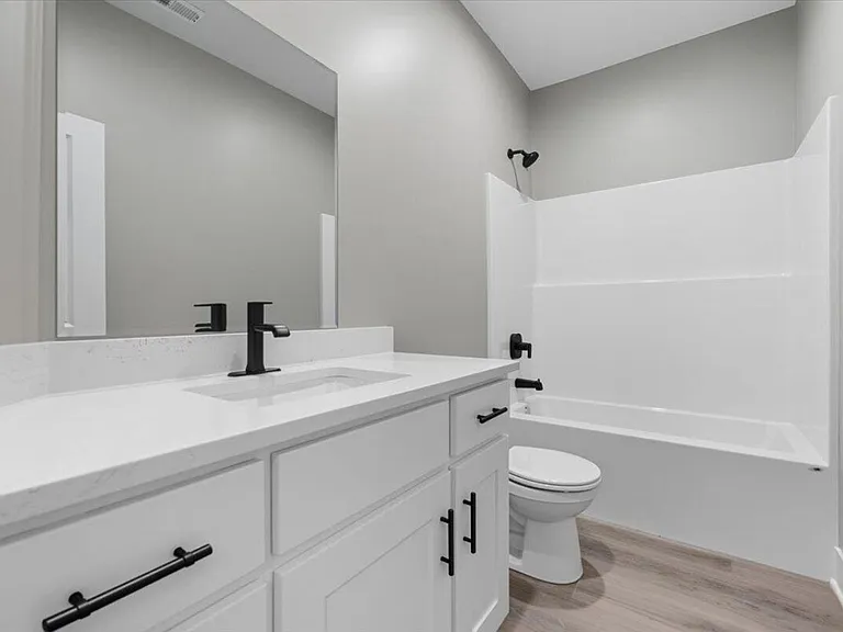 23082 Cayuse St — Photo 11