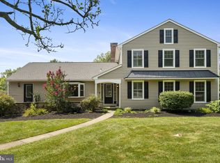 1 Rosewood Cir, Malvern, PA 19355