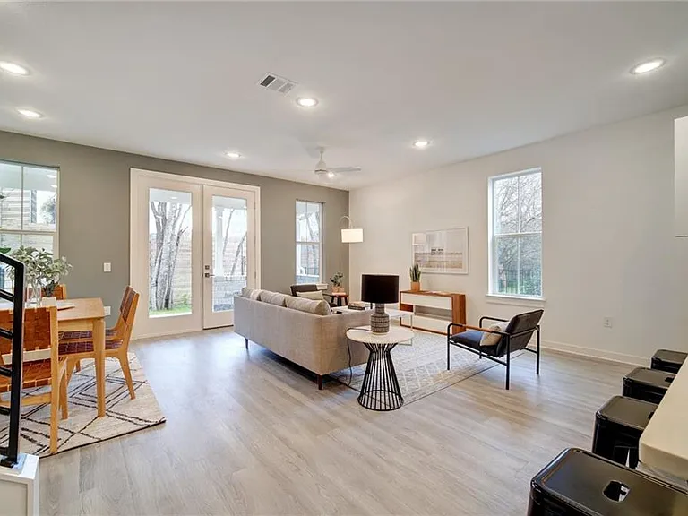2624 Metcalfe Rd #14 — Photo 6