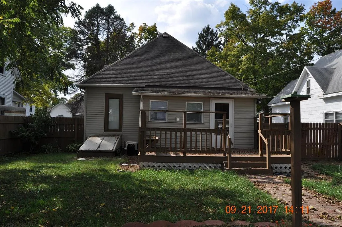 9 Tennessee Ave photo 1