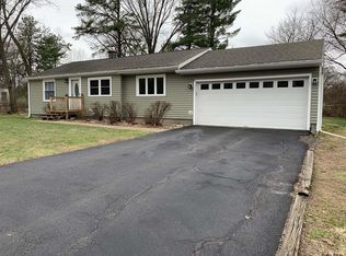 14 Park Dr, South Glens Falls, NY 12803