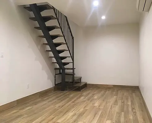 Rented by Cityside Rentals Corp | media 25