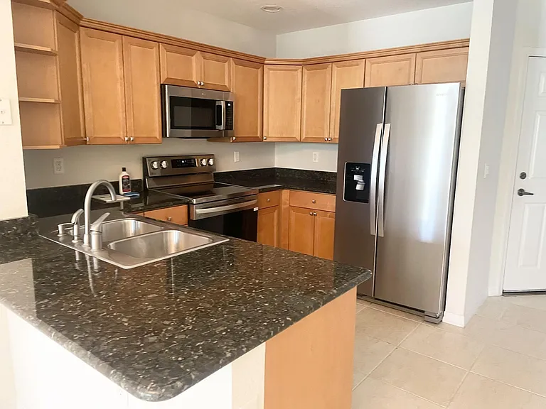 902 S Federal Hwy #6 — Photo 6