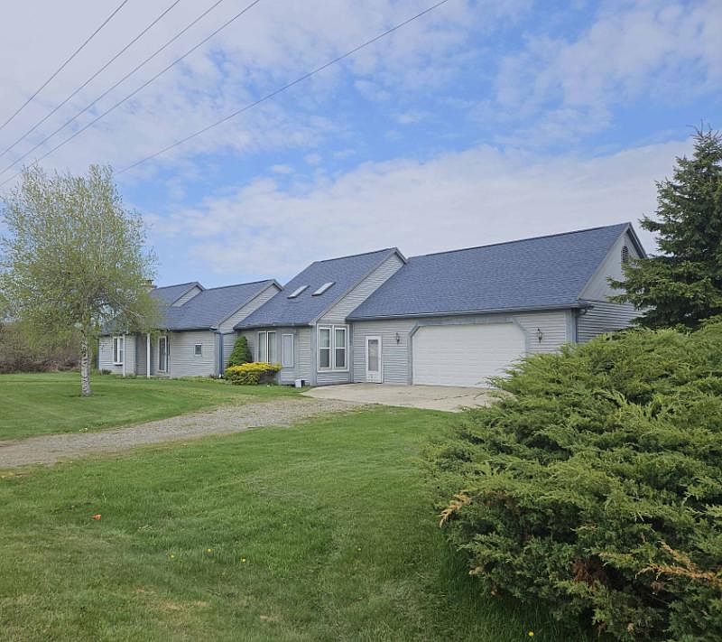 6920 Snover Rd, Decker, MI 48426 Zillow