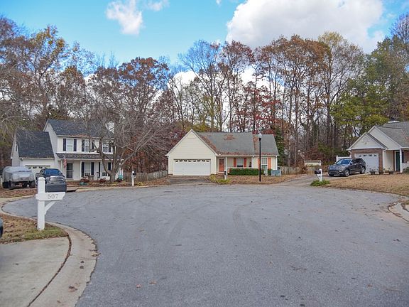3rd image of 507 Twin Falls Dr