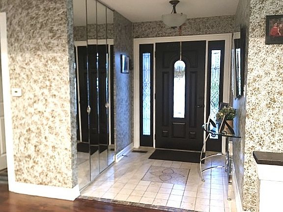 2nd image of 8138 N Carrolton Ct