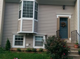 2370 Branleigh Park Ct, Reston, VA 20191