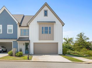 9630 Dutton Ln, Ooltewah, TN 37363