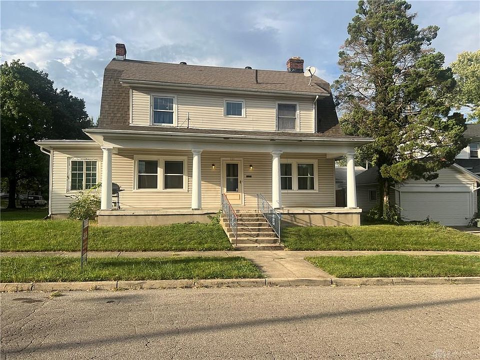 1st image of 121 W Beechwood Ave