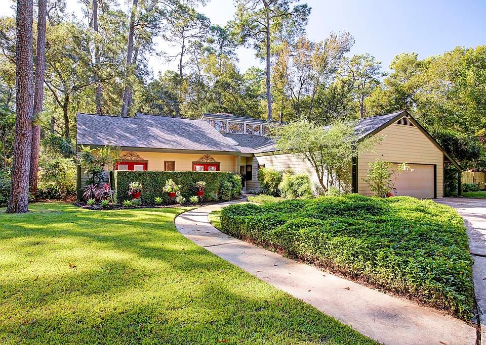 1st image of 11919 Hickory Hill Ln