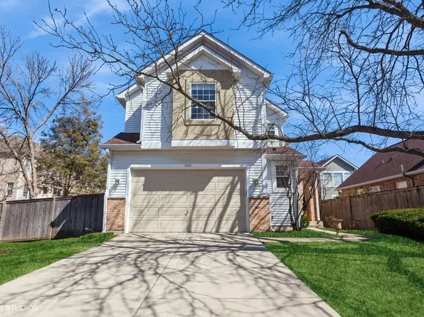 1601 Astor Ave, Villa Park, IL 60181