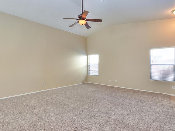 5th image of 44241 W Venture Ln