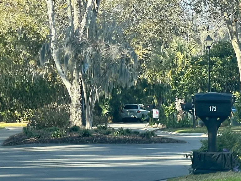 133 Bermuda Ct — Photo 10