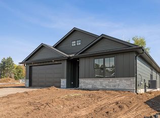 263 Liberty Dr, Hanover, MN 55341