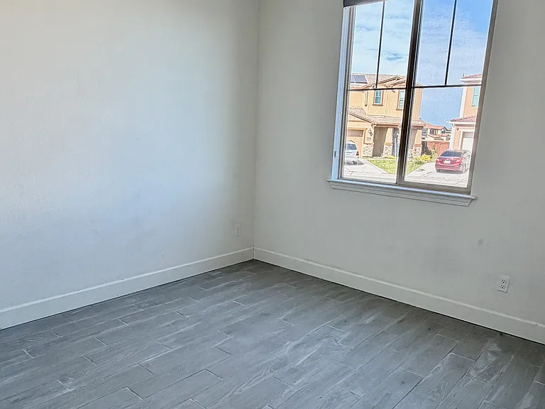10488 Cello Way — Photo 5