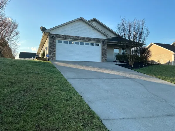 2136 Murphys Chapel Dr, Sevierville, TN 37876