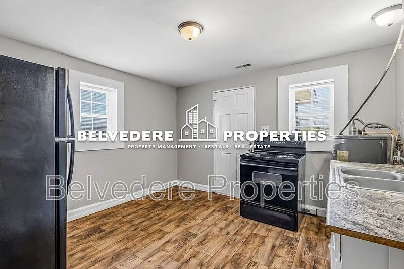 2 bed, 1.0 bath, 792 sqft, $800 — Photo 3