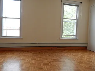 Rented by Capri Jet Realty Corp