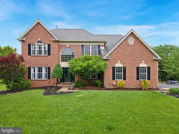 2015 Windsor Dr, Collegeville, PA 19426