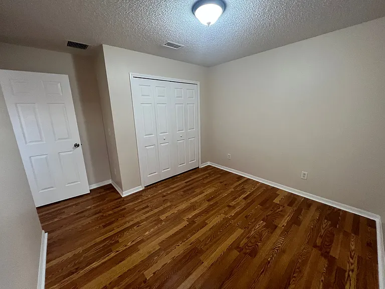 3037 Bonkirk Dr — Photo 8