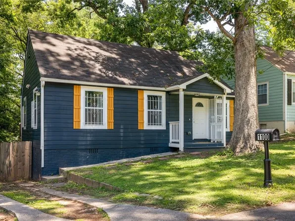 1100 Oak Knoll Ter SE, Atlanta, GA 30315