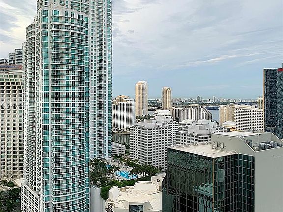 2nd image of 1060 Brickell Ave APT 2803