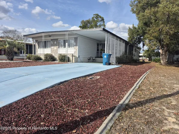 14315 Edgeknoll St, Brooksville, FL 34613