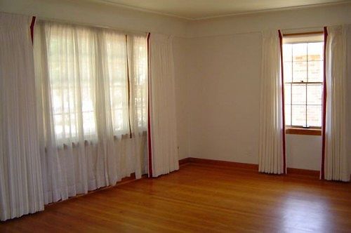 4th image of 3010 Leman Dr
