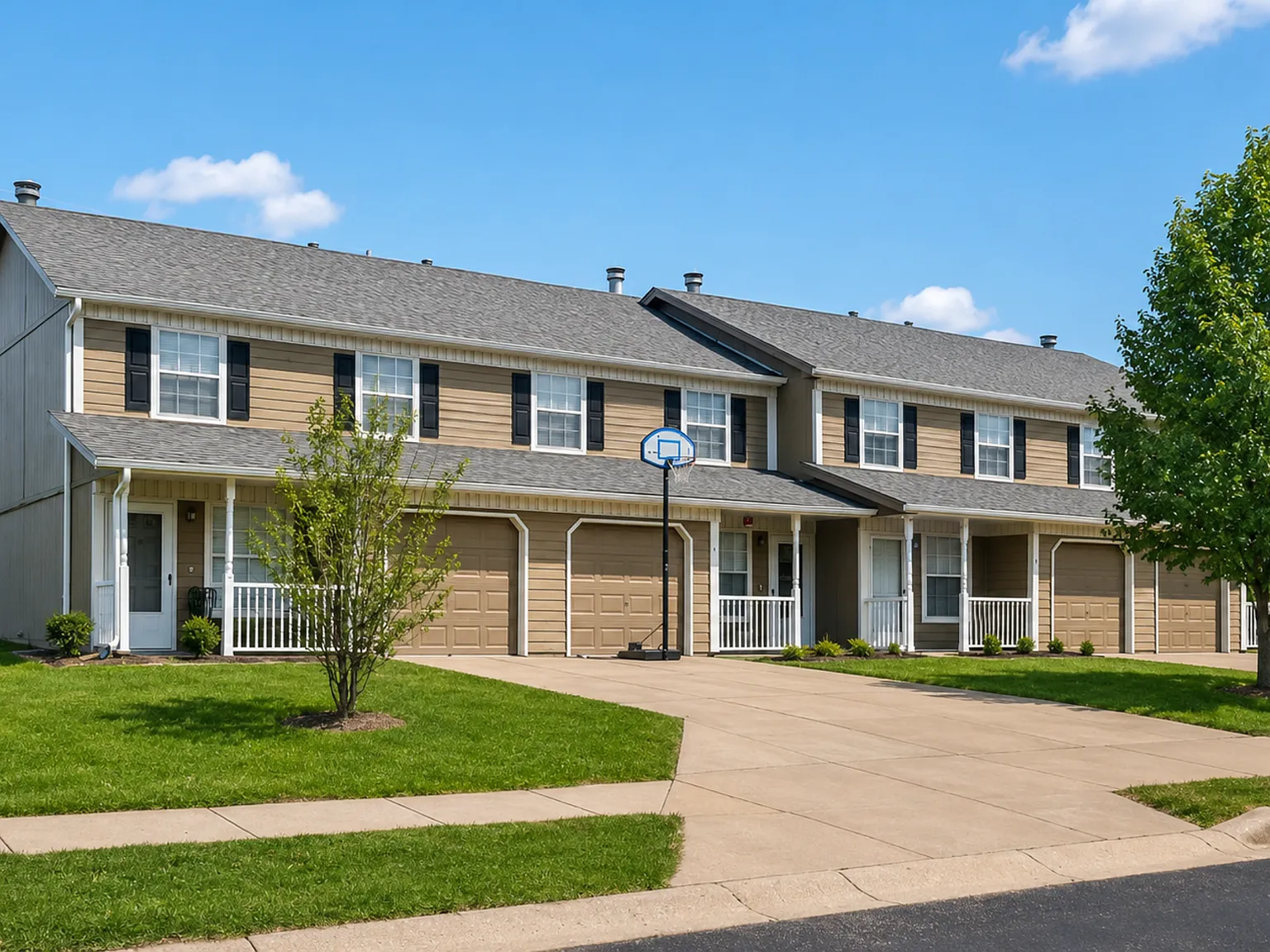 Windsong Townhomes — Photo 2