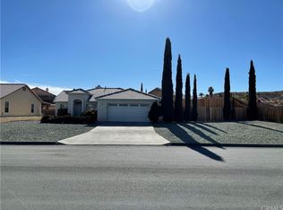 58267 Navajo Trl, Yucca Valley, CA 92284