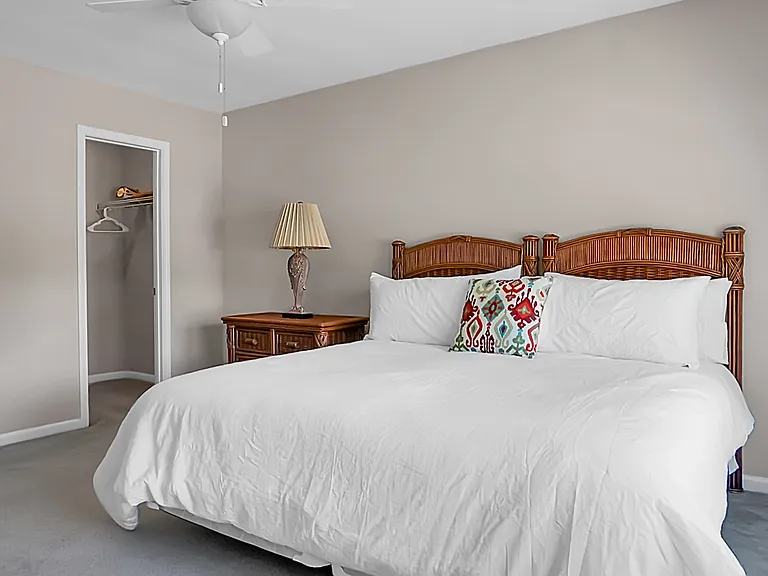 1519 Thoroughbred Blvd — Photo 44