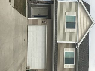 1404 44th Ave S, Moorhead, MN 56560