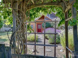 1233 Cedar St, Port Townsend, WA 98368