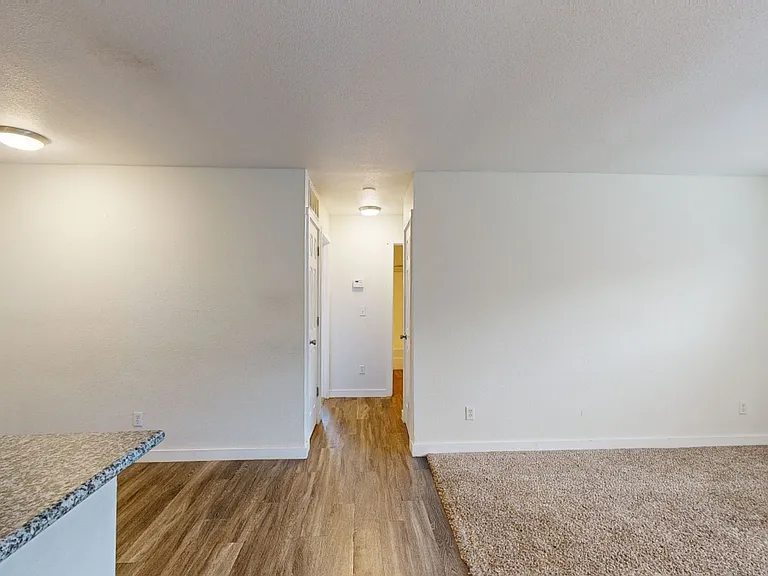 Bennett Ridge Apartments — Photo 24