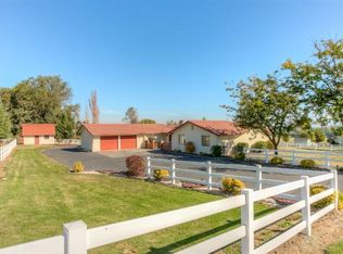 3278 Winterbrook Ln, Central Point, OR 97502