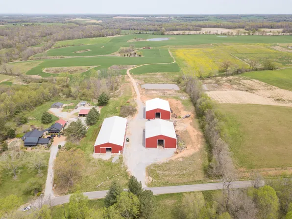 4160 Turnersville Rd, Cedar Hill, TN 37032