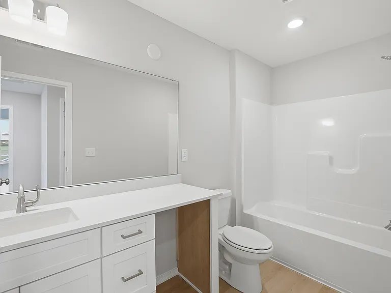 1424 SE Vantage Point Dr — Photo 24