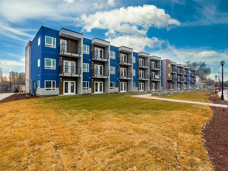 Colorado Gardens External View