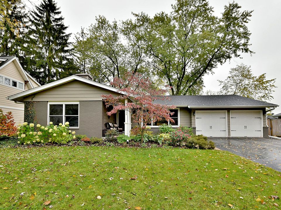 1st image of 6630 Blackstone Dr