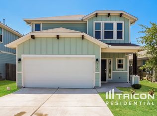 150 Twisted Oaks Ln, Buda, TX 78610