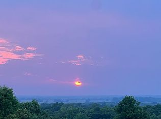 1703 Stone Ridge Dr, Navasota, TX 77868