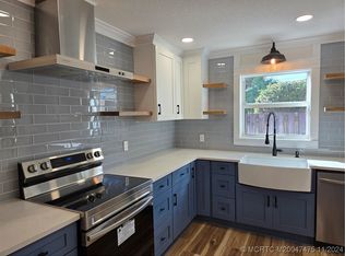 420 SW 7th St, Stuart, FL 34994