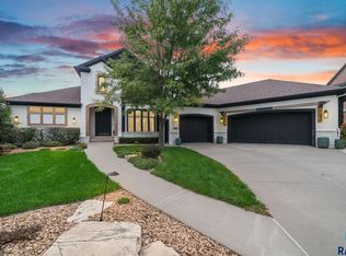 2508 W Sleigh Creek Cir, Sioux Falls, SD 57108