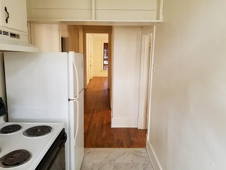 132 Old Park Ave #2 — Photo 9