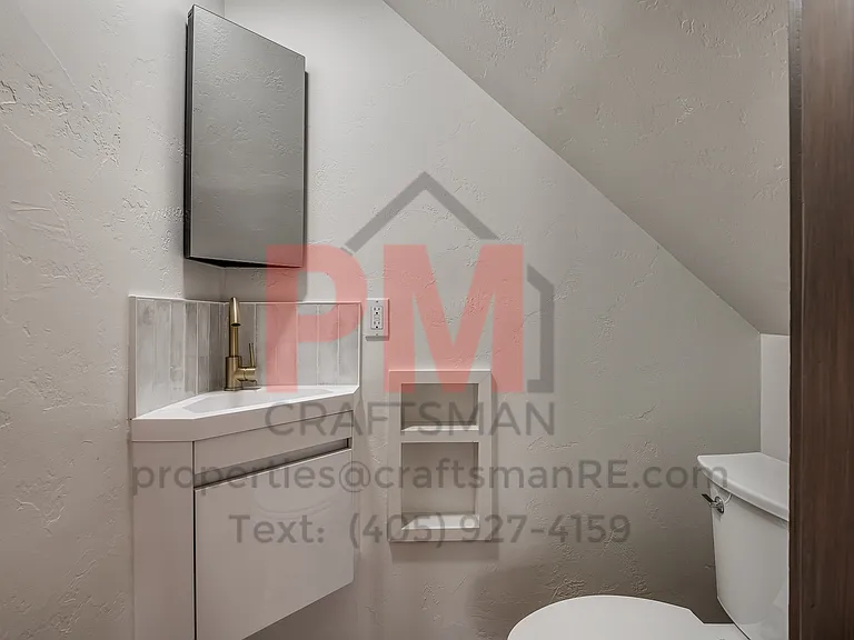 1712 N Pennsylvania Ave — Photo 28