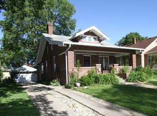 621 N 8th St, Beatrice, NE 68310