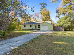 1320 Londonderry Cir, Raleigh, NC 27610